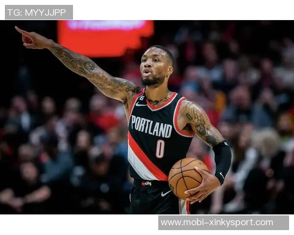 开拓者官方发布庆祝海报利拉德与杨瀚森携手替补席欢庆胜利 开拓者官方发布庆祝海报利拉德与杨瀚森携手替补席欢庆胜利